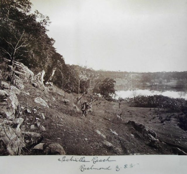 Unnamed people, Sackville Reach, Richmond c1900